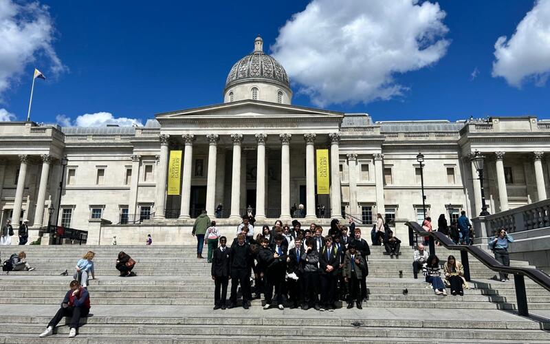 From Surbiton to the Streets of London: Southborough Art Students Draw Inspiration from World-Class Galleries