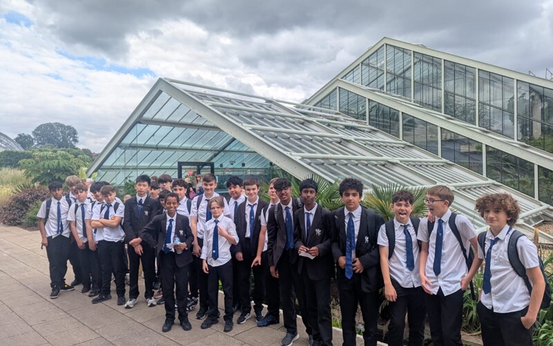 A Botanical Adventure: Year 8 boys explore Kew Gardens